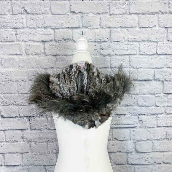 Genuine Rex Rabbit & Raccoon Gray Fur Hooded Scarf